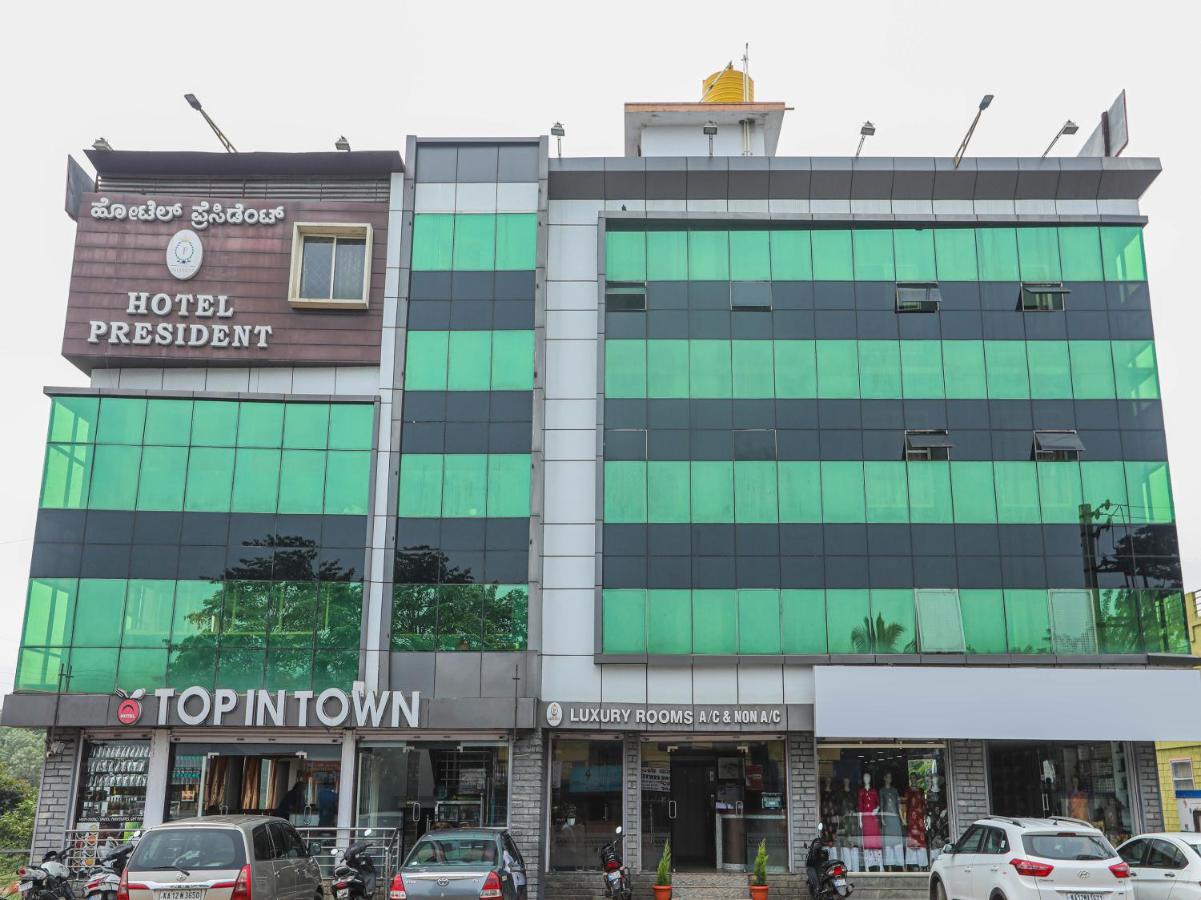 Capital O 84002 Hotel Top In Town President Kushālnagar Eksteriør bilde